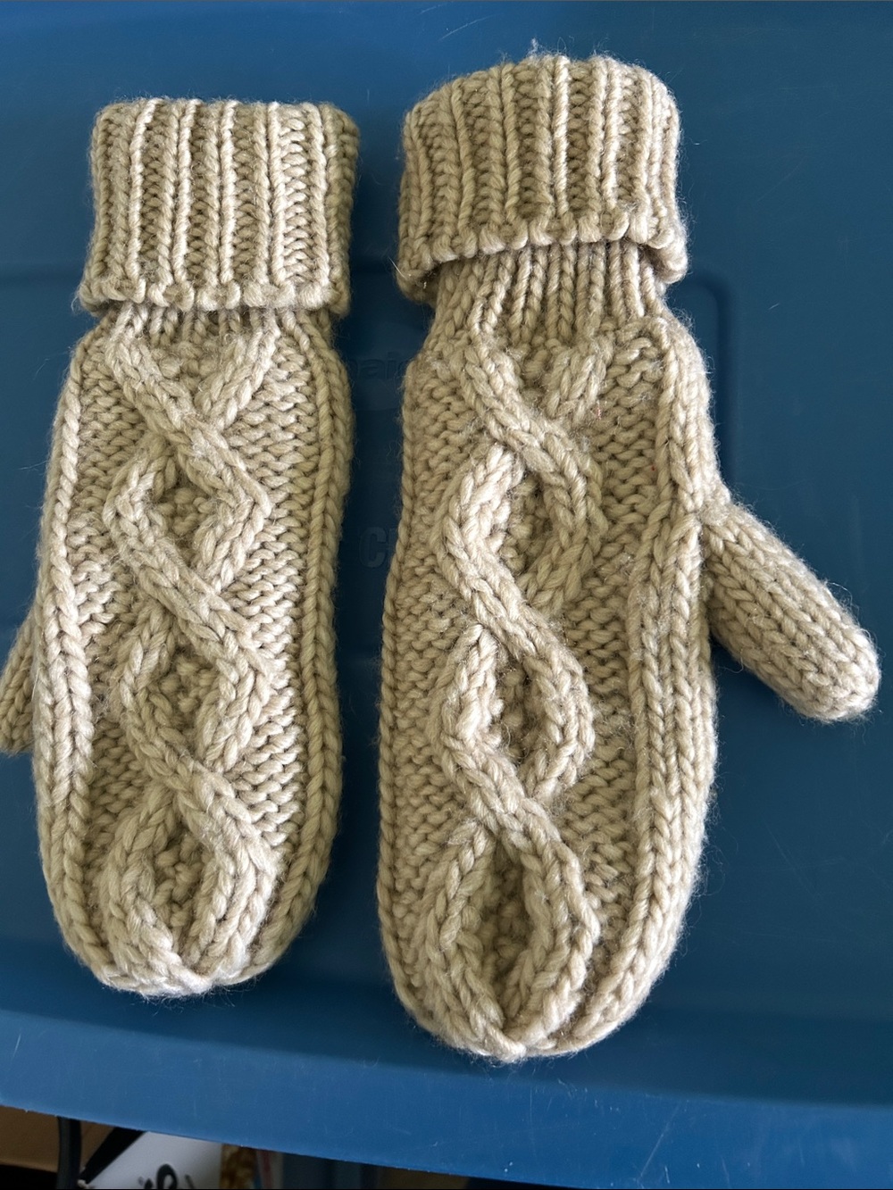 Ella Cable Knit Fold-Over Cuff Mittens in Light Beige